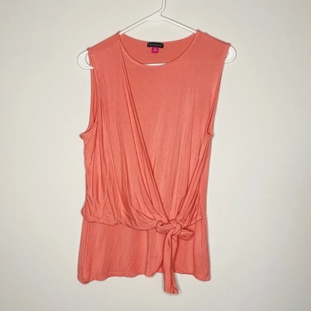 Vince Camuto Cool Melon Tie Front Balletcore Sleeveless Top Size Medium